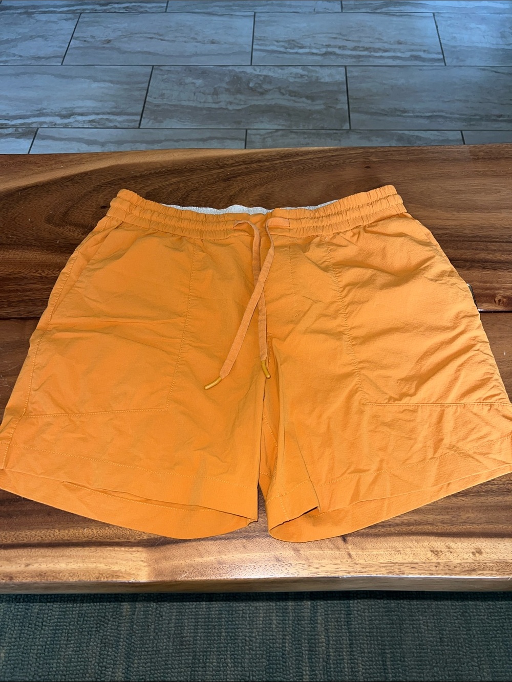 lululemon athletica Orange Elastic Waist Shorts with drawstring - men’s Large